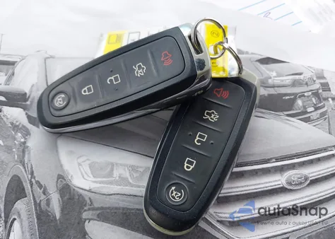 2017 Ford Escape Titanium from USA, damaged, VIN 1FMCU9JD5HUE03852